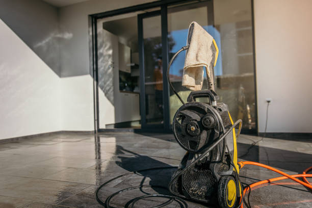 Best Driveway Pressure Washing  in Decatur, AR